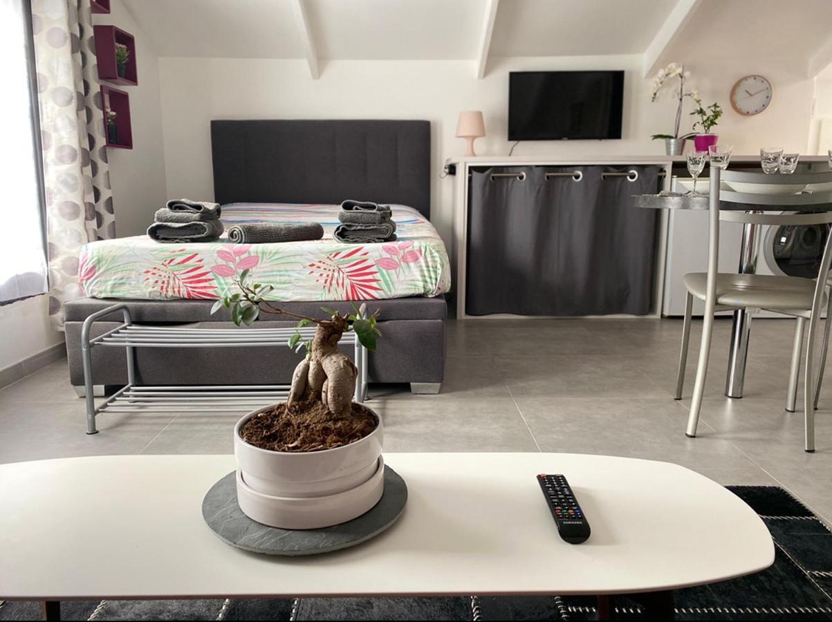 Trendy Studios Tassin Dış mekan fotoğraf