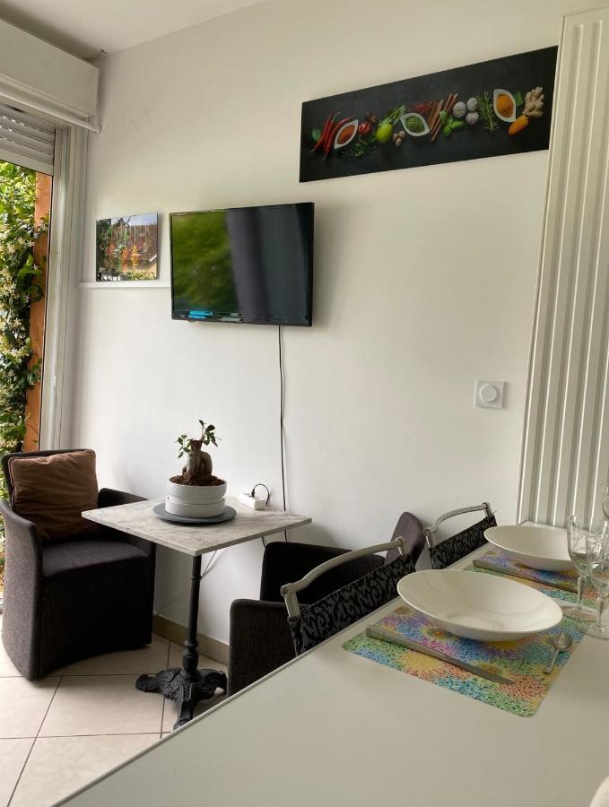 Trendy Studios Tassin Dış mekan fotoğraf