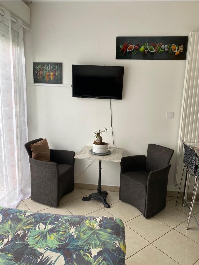 Trendy Studios Tassin Dış mekan fotoğraf